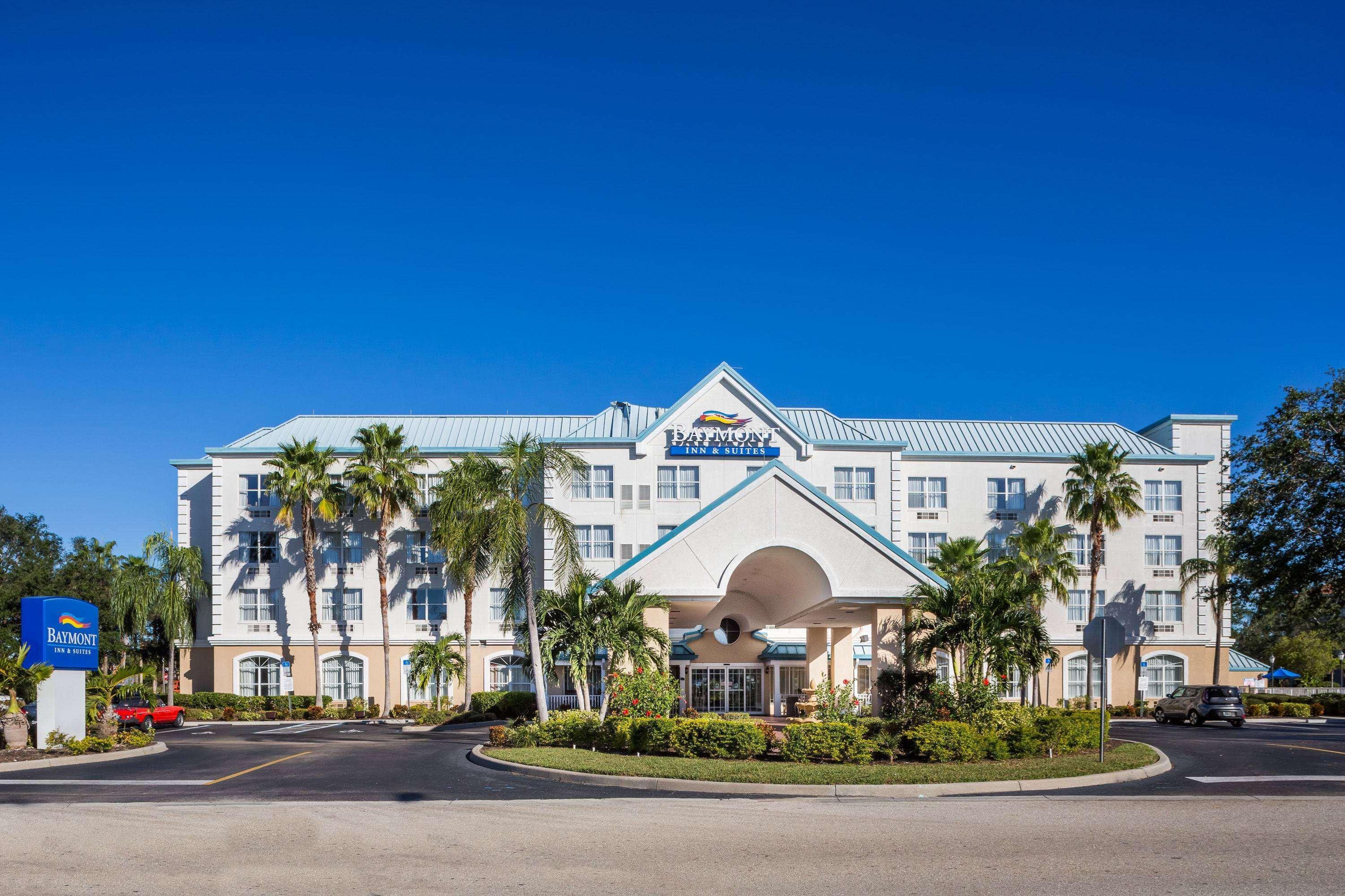 Baymont By Wyndham Fort Myers Airport Esterno foto